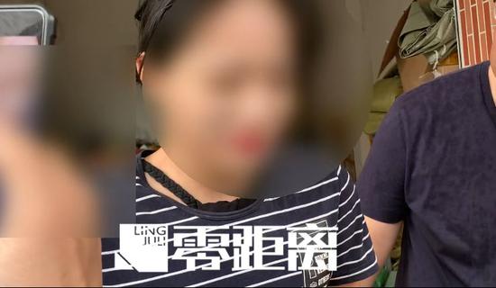 女子惊天诈骗240豪赚打赏男主播背后真相揭秘，巨额资金的疯狂流转与道德伦理的博弈！标题震撼眼球，内容深度剖析。